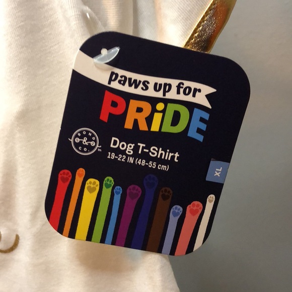 👑 Paws Up For Pride Tee XL 🌈 - Picture 3 of 5